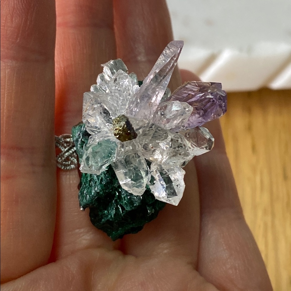 Malachite & Amethyst Statement Ring | Raw Quartz & Pyrite - Picture 4 of 8